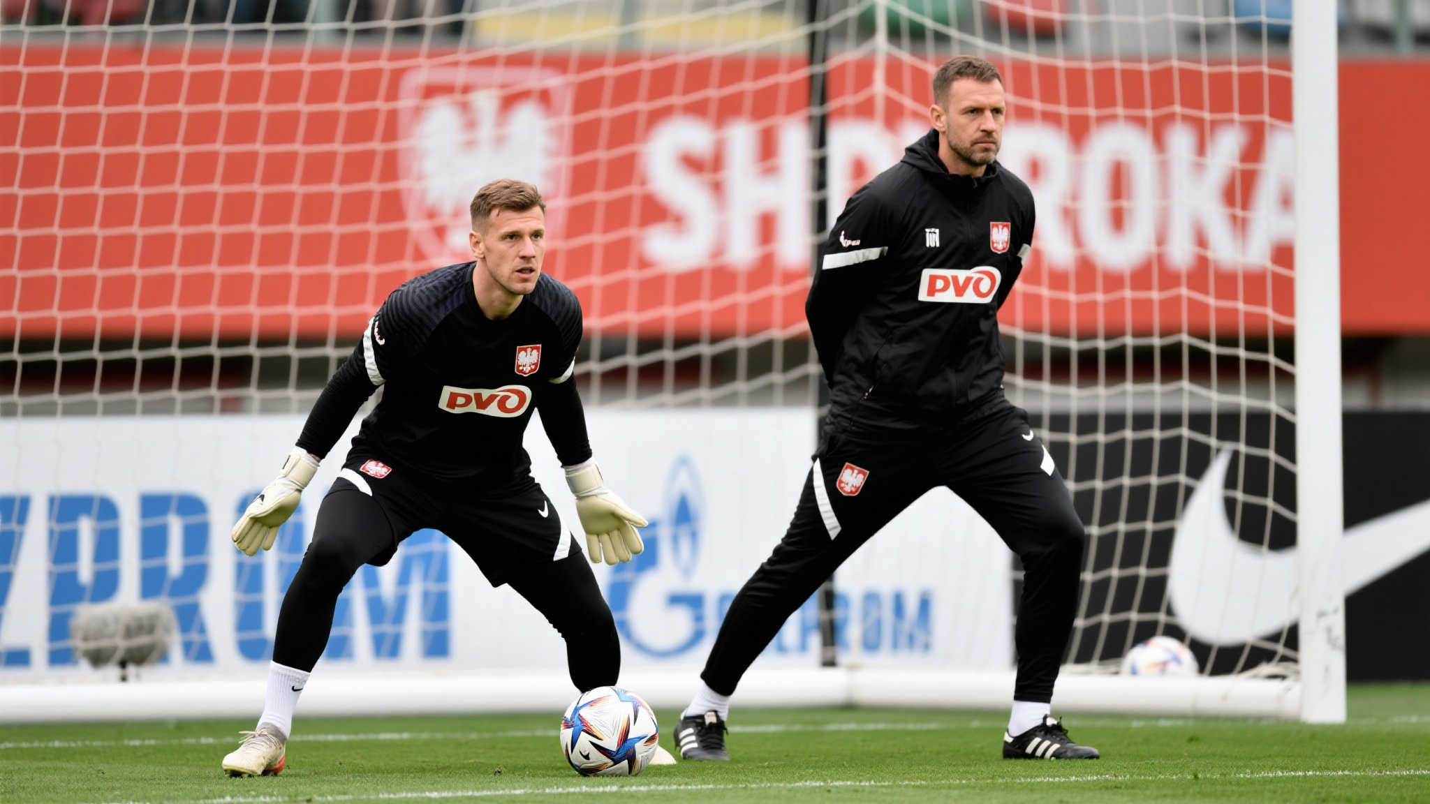 肖夫科夫斯基:从门将到冠军教头,再创传奇 肖夫科夫斯基:从门将到冠军教头,再创传奇